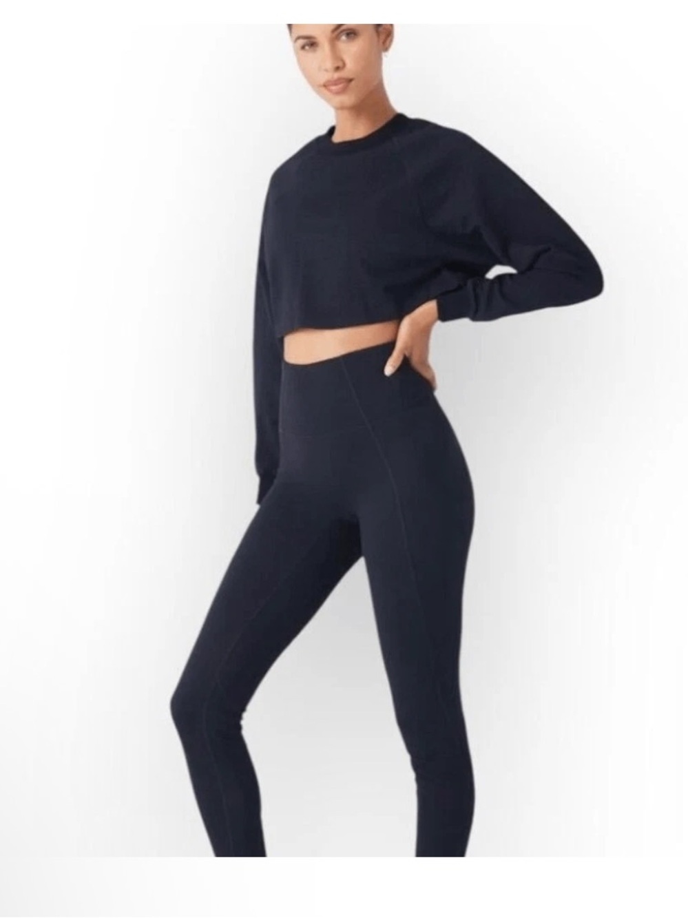 Gigi C Size M Isabella Crop Pullover Black Textured Long Sleeve Athleisure NWT